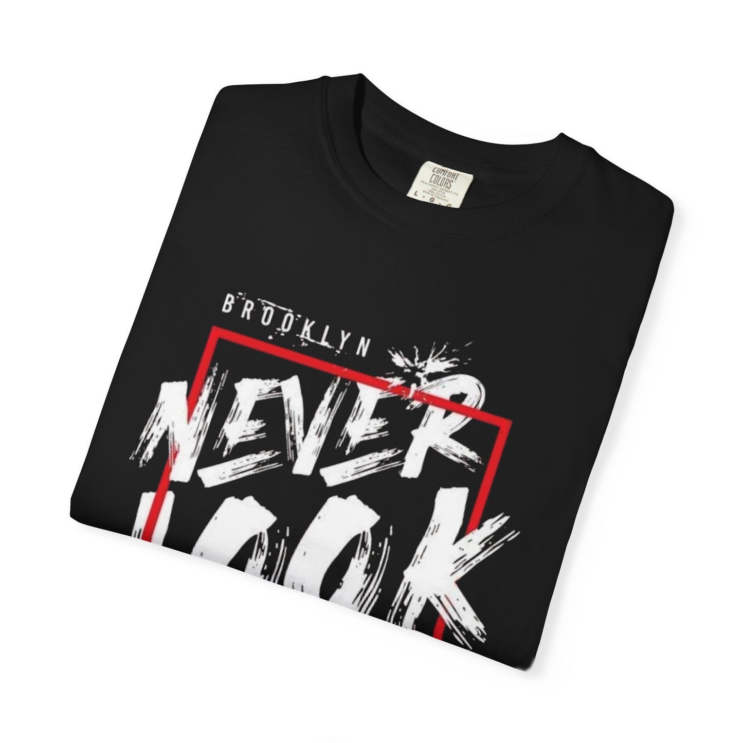 Never Look Back Graphic T‑Shirt — Bold Streetwear Tee (New York City)