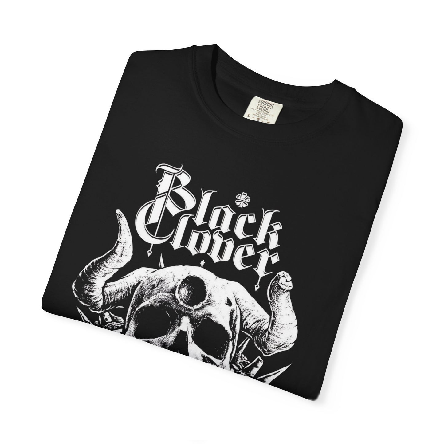 Black Clover Skull Tee — Gothic Horned Skull Graphic T-Shirt
